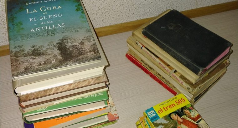 20 libros antiguos 15 €