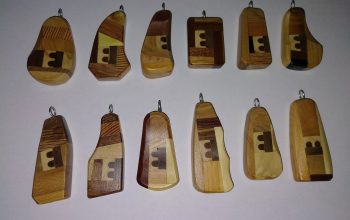 Colgantes artesanales 25 €