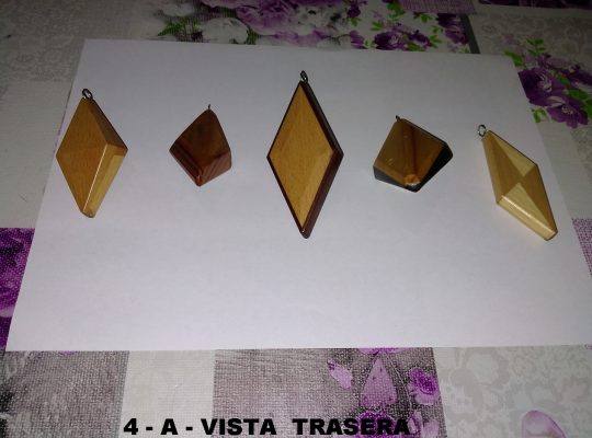Colgantes variados 25 €